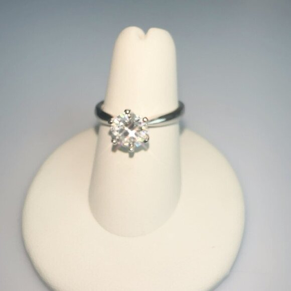 Moissanite Jewelry - Moissanite Solitaire Engagement Ring Silver Band Size 6 With GRA Certification